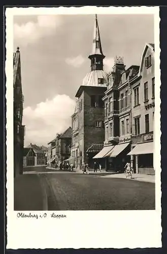 AK Oldenburg i. O., Lappan und Langestrasse mit Geschäften