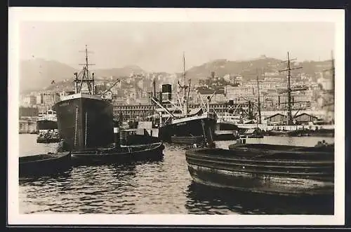 Foto-AK Genova / Genua, Il Porto, Schiffe im Hafen