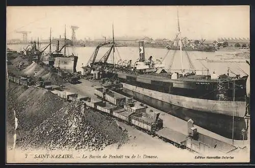 AK Saint-Nazaire, Handelsschiff S. S. Reindeer im Hafen