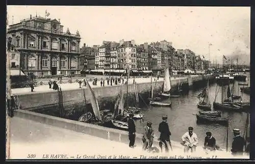 AK Le Havre, Le Grand Quai et la Musèe, Hafen