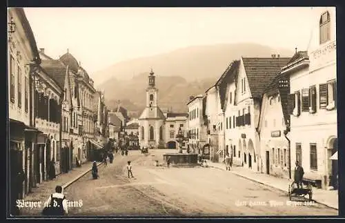 AK Weyer a. d. Enns, Strassenleben mit Kirche und Geschäften