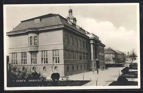 AK Zemun, Osnovna Skola