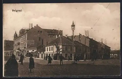 AK Belgrad, Strassenecke bei Sonnenschein