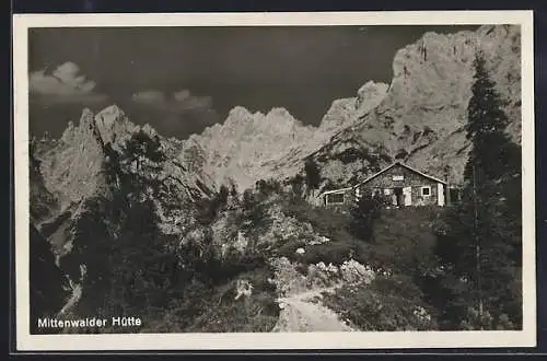 AK Mittenwalder Hütte, Berglandschaft mit Hütte