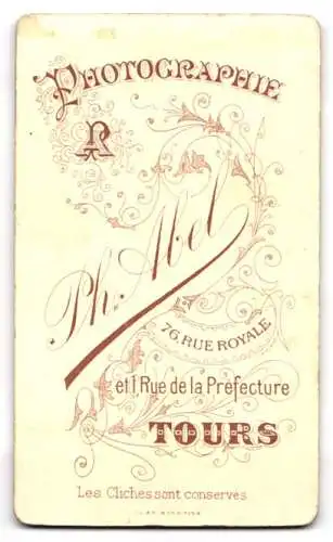 Fotografie Ph. Abel, Tours, Rue Royale 76, Porträt einer Frau
