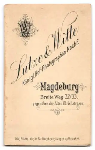 Fotografie Lutze & Witte, Magdeburg, Breite Weg 32 /33, Porträt eines jungen Mannes