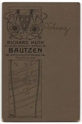 Fotografie Richard Huth, Bautzen, Wendische Strasse 13, Porträt eines eleganten Herrn mit Schnurrbart