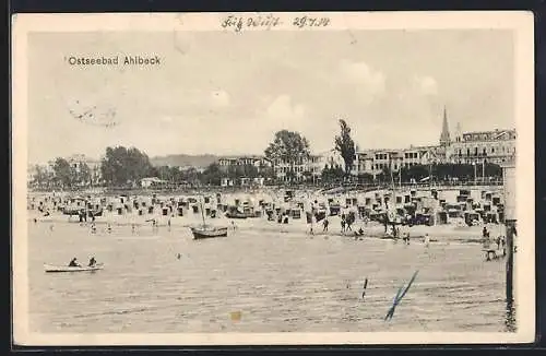 AK Ahlbeck / Ostseebad, Blick über den Strand zum Ort