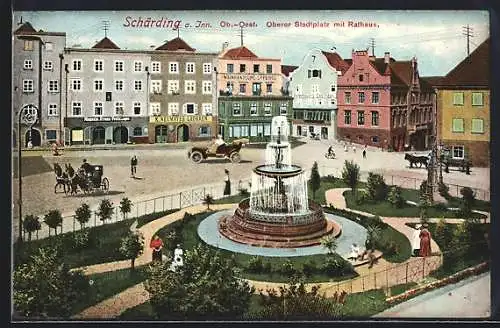 AK Schärding a. Inn, Oberer Satdtplatz mit Rathaus und Brunnen