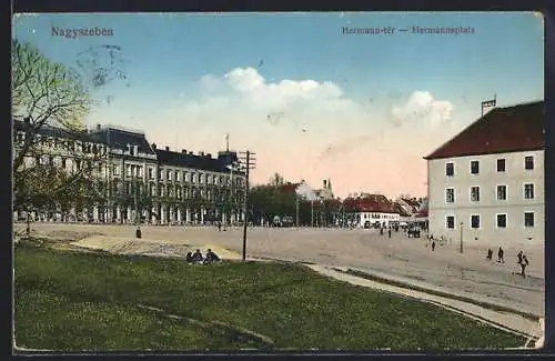 AK Nagyszeben, Hermannsplatz mit Strassenbahn