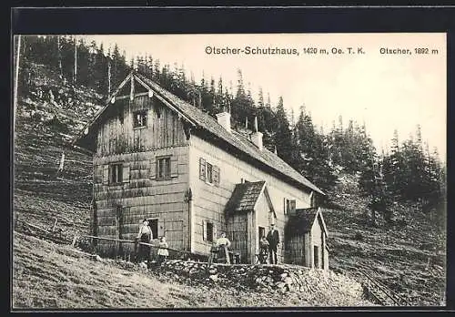 AK Ötscher-Schutzhaus, Berghütte mit Besitzern auf dem Ötscher