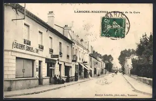 AK Laroche-Migennes, Avenue de la Gare, Strassenpartie