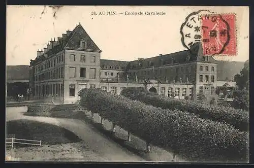 AK Autun, École de Cavalerie