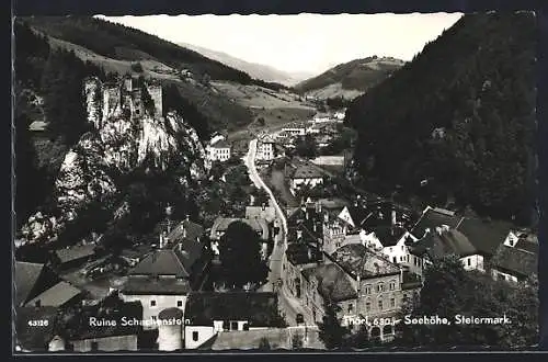 AK Thörl /Steiermark, Strassenpartie mit Ruine Schachenstein