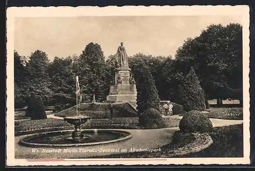 AK Wr. Neustadt, Maria-Theresia-Denkmal im Akaemiepark