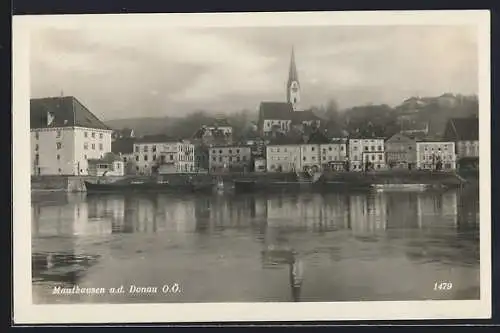 AK Mauthausen a. d. Donau, Uferpartie mit Kirche