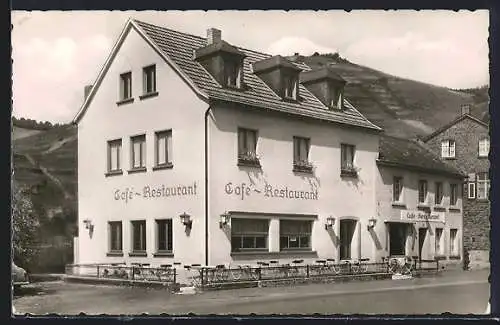 AK Dernau /Ahr, Cafe-Restaurant R. Rosch, Strassenansicht