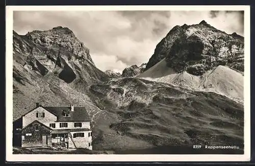 AK Rappenseehütte mit Rotgrundspitze und Hochgundspitze