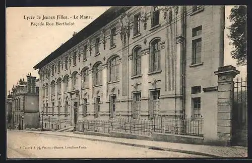 AK Le Mans, Lycée de Jeunes Filles, facade Rue Berthelot