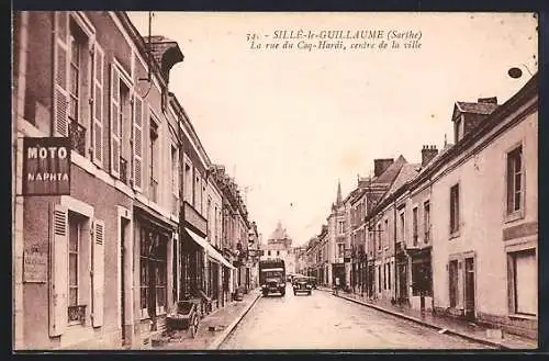 AK Sillé-le-Guillaume, La rue du Coq-Hardi, centre de la ville