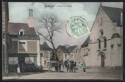 AK Aubigné, Place de l`Église avec l`Hôtel des Quatre-Vents et passants