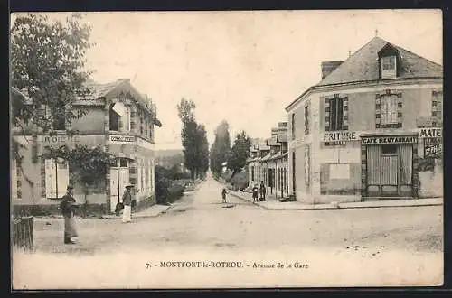 AK Montfort-le-Rotrou, Avenue de la Gare et commerces adjacents