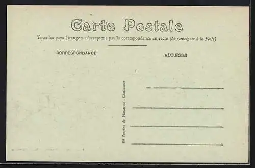 AK Le Mans, Place de la République avec statue et passants