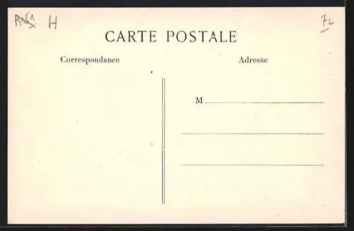 AK Pont-de-Gennes, Rue pittoresque avec cyclistes et maisons anciennes