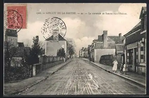 AK Sceaux-sur-l`Huisne, La traversée de Sceaux-sur-Huisne