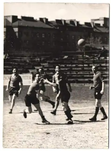 Fotografie Alois Sedlar, Ansicht Wien, Handballspiel 1939 Wiener Handballklub vs. VfB Friedrichafen