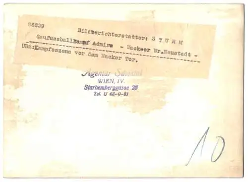 Fotografie Wilhelm Sturm, Ansicht Wien, Fussballspiel 1939 Admira Wacker vs. Wr. Neustadt