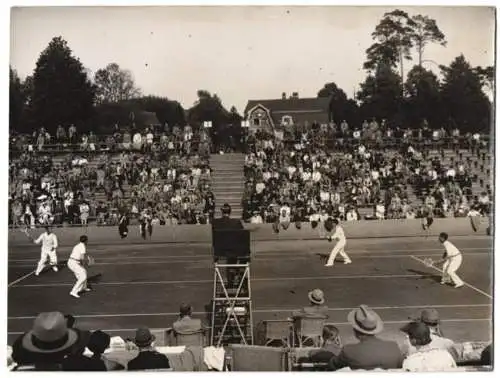 Fotografie Atlantic, Tennis-Länderkampf 1938, Doppelmannschaften Deutschland gegen Japan 4:1