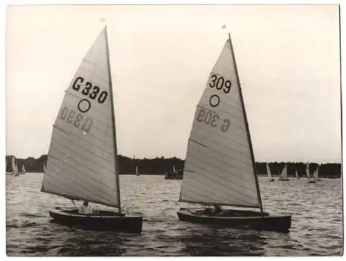 Fotografie Atlantic, Ansicht Berlin-Tegel, Olympiajollen bei HJ-Segelregatta auf dem Tegeler See