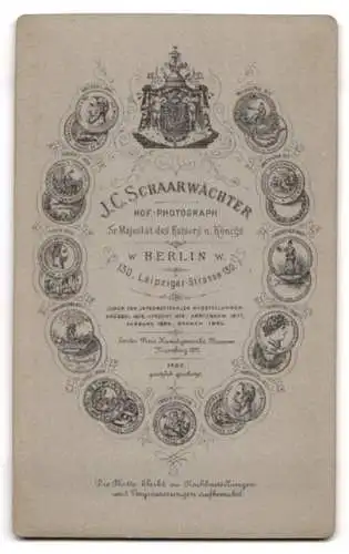 Fotografie J.C. Schaarwächter, Berlin, Leipziger Strasse 130, Uffz. Einjährig Freiwilliger in Uniform