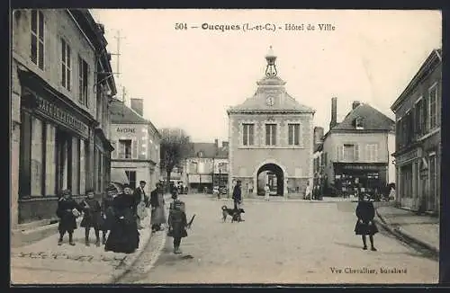 AK Oucques, Hotel de Ville