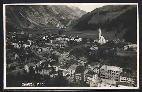 AK Landeck /Tirol, Teilansicht mit Kirche