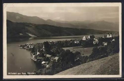 AK Millstatt am See, Ortsansicht mit Bergpanorama