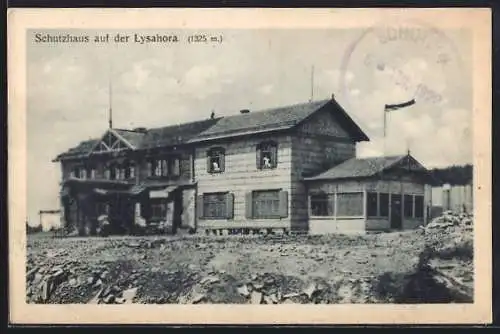 AK Schutzhaus auf der Lysahora, Blick auf das Schutzhaus