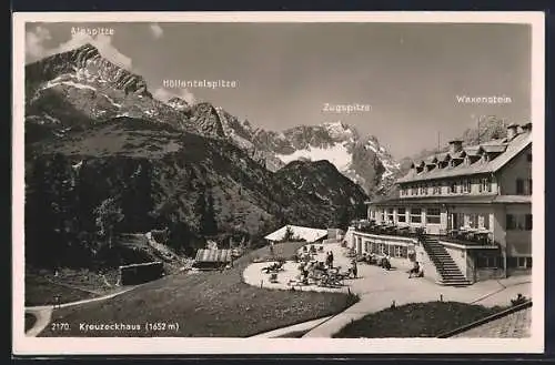 AK Kreuzeckhaus, Berghütte mit Zugspitze, Höllentalspitze und Waxenstein