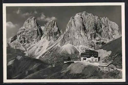 AK Rifugio Maria Flora al Passo Sella col Sassolungo, Dolomiti