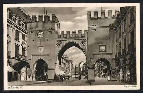 AK München, Strassenbahn am Karlstor