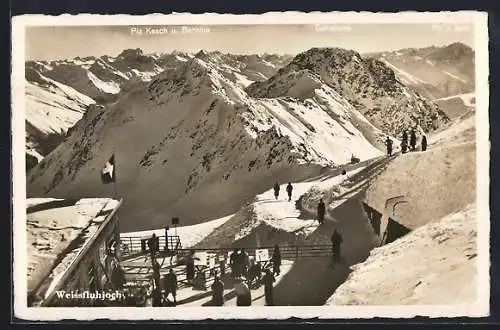 AK Berghaus Weissfluhjoch, Restaurant von Hans Fopp, Blick gegen Piz Kesch und Bernina