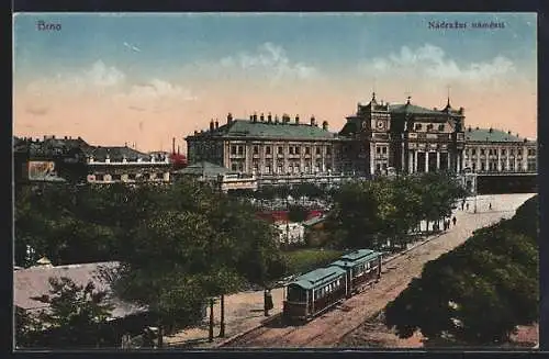 AK Brno, Nádrazni námestí, Strassenbahn