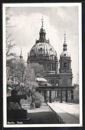 AK Berlin, Blick zum Dom