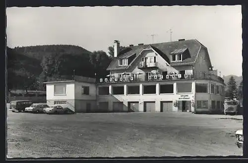 AK Mayerling /N.-Ö., Terrassen Café-Restaurant, Bes. Fam. Bachner