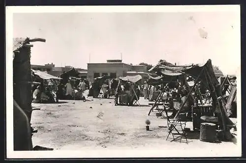 AK Marrakech, Sur la Place Djemaa El Fna, Marktszene