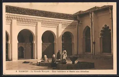 AK Tlemcen, La Grande Mosquee, Cour interieure et Bassin aux Ablutions