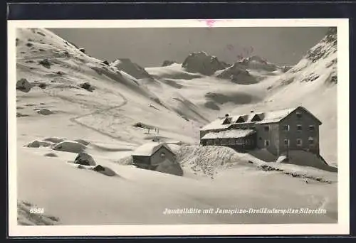 AK Jamtalhütte, Berghütte mit Jamspitze-Dreiländerspitze Silvretta