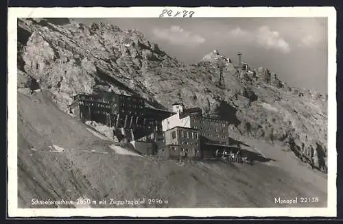 AK Schneefernerhaus, Berghütte mit Zugspitzgipfel