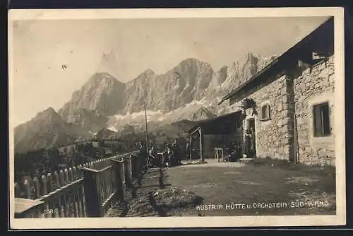 AK Austria-Hütte, Berghütte und Dachstein-Süd-Wand